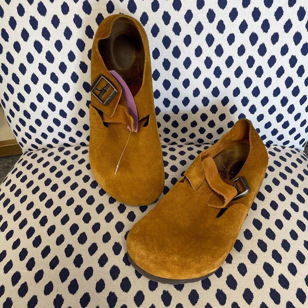 Birkenstock Suede Clogs in Brown